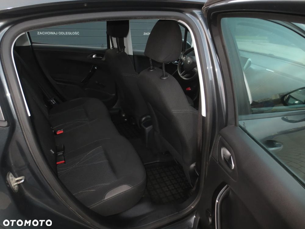 Peugeot 208 1.4 HDi Access - 13