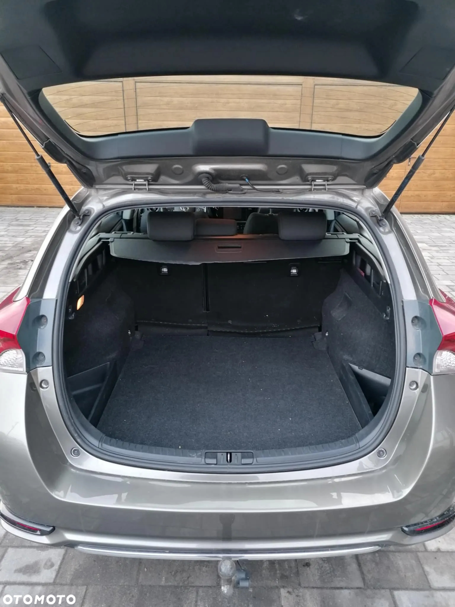 Toyota Auris 1.6 Classic Plus - 11