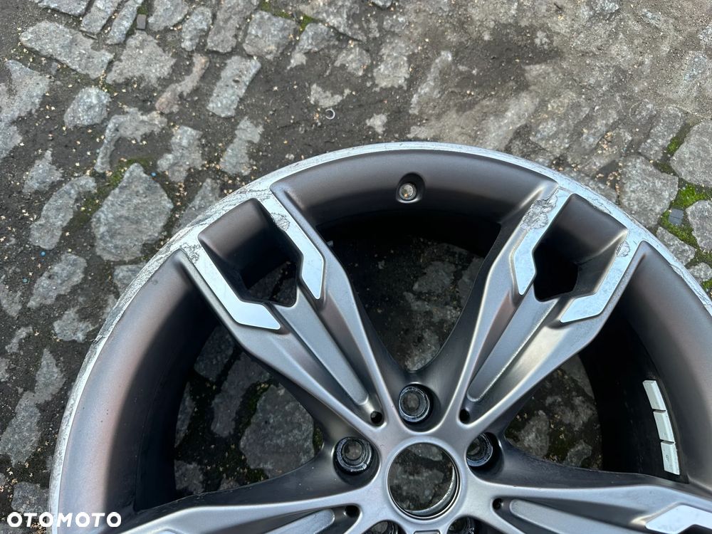 Felga BMW 20 Seria 5 G30 G31 M668 7855087 8J IS 30 5x112 - 5