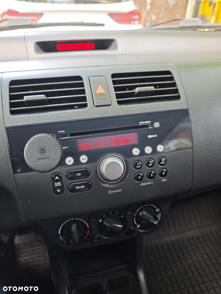 Suzuki Swift 1.5 GS - 16