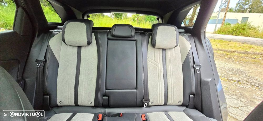 Peugeot 3008 1.6 Hybrid GT Pack e-EAT8 - 8