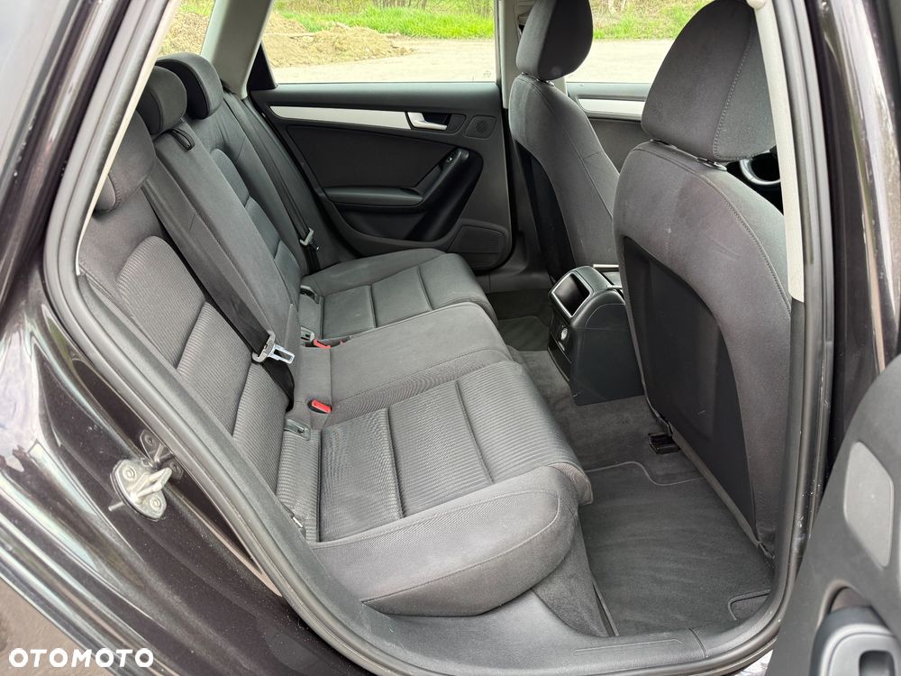 Audi A4 Avant 2.0 TDI e DPF Ambiente - 13