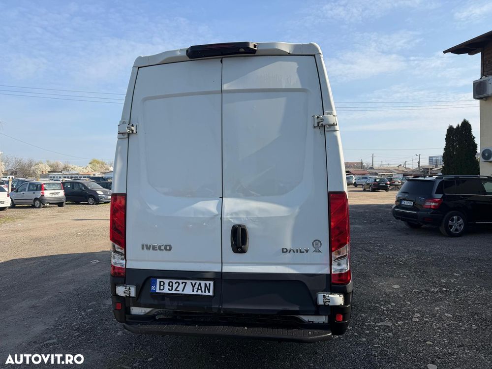 Iveco Daily - 10
