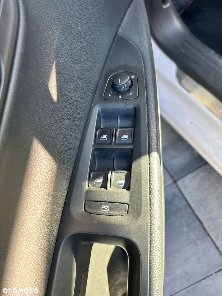 Seat Leon 1.2 TSI Full LED S&S - 10