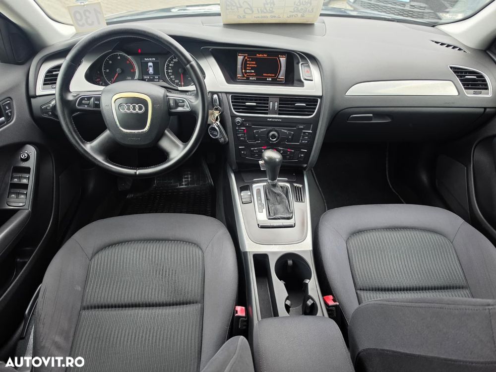 Audi A4 Limuzina - 10