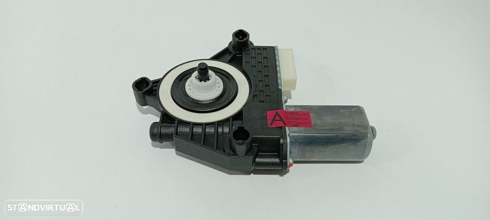 MOTOR ELEVADOR TRASEIRO ESQUERDO BMW SERIE 1 LIM. (F40) 118D M SPORT - 2