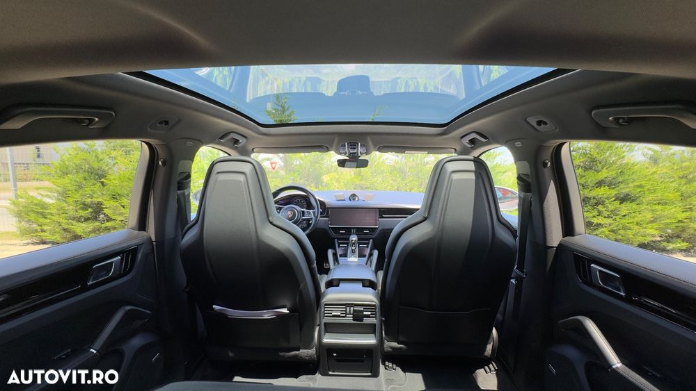 Porsche Cayenne Coupe - 21