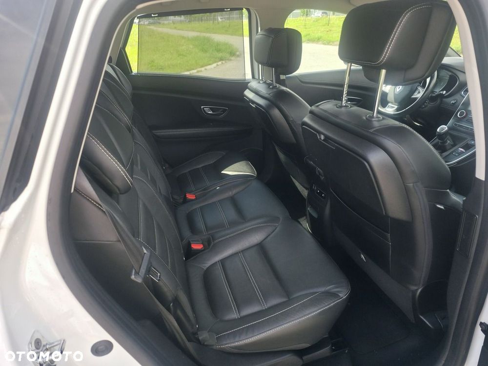 Renault Scenic - 9