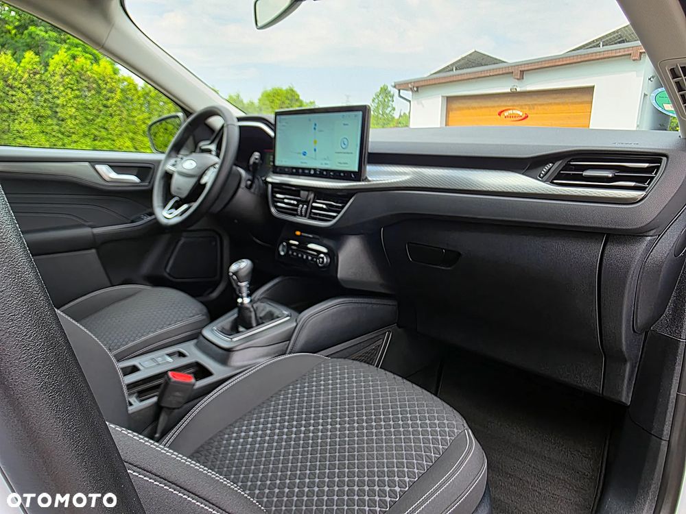 Ford Kuga 1.5 EcoBoost TITANIUM - 32