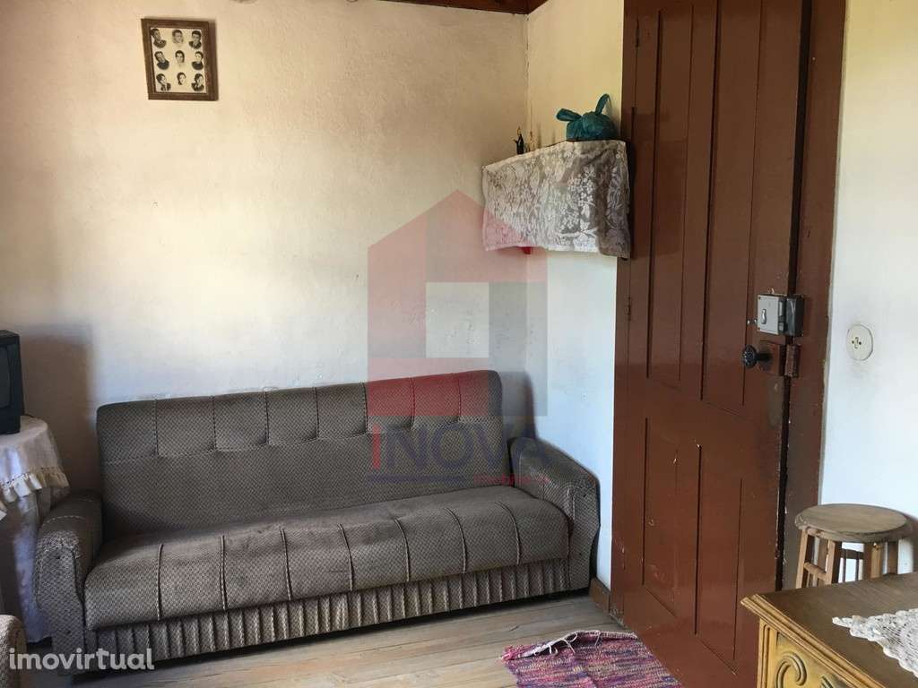 Moradia, Valbom S. Pedro - Grande imagem: 3/13
