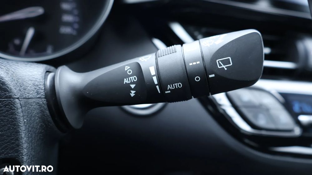 Toyota C-HR Business-Edition - 18