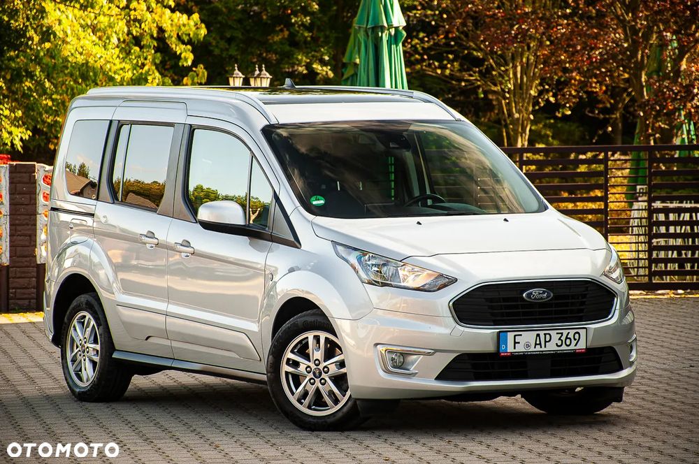 Ford Tourneo Connect 1.5 TDCi Start-Stop Titanium - 20