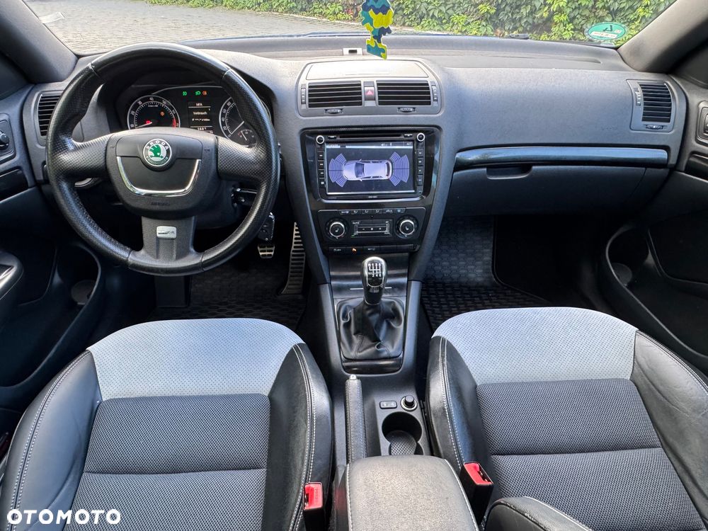 Skoda Octavia 2.0 TFSI RS - 19