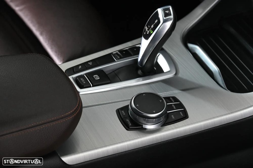BMW X4 20 d xDrive Pack M Auto - 25