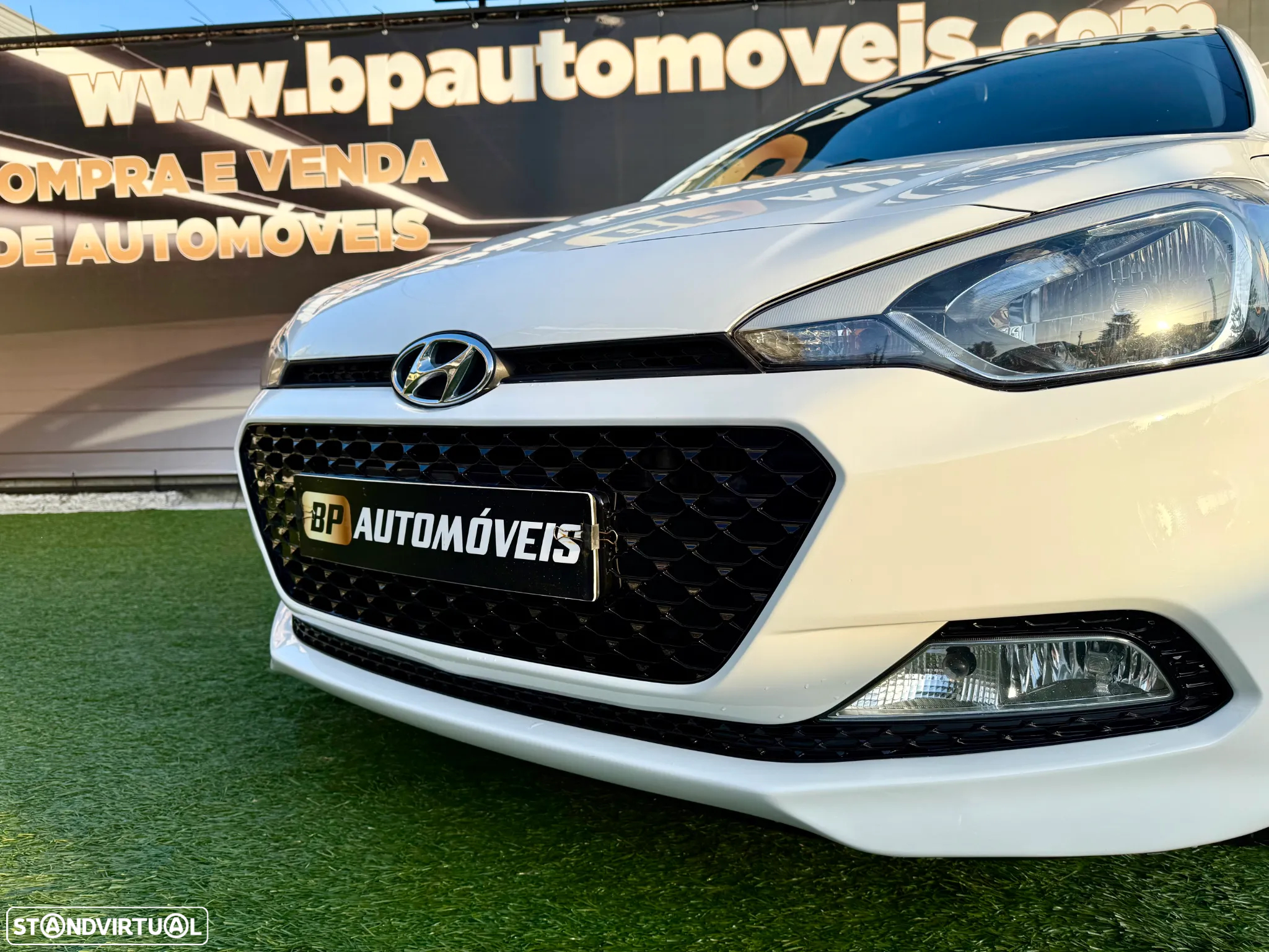 Hyundai i20 1.1 CRDi Blue Access+Bluetooth - 12