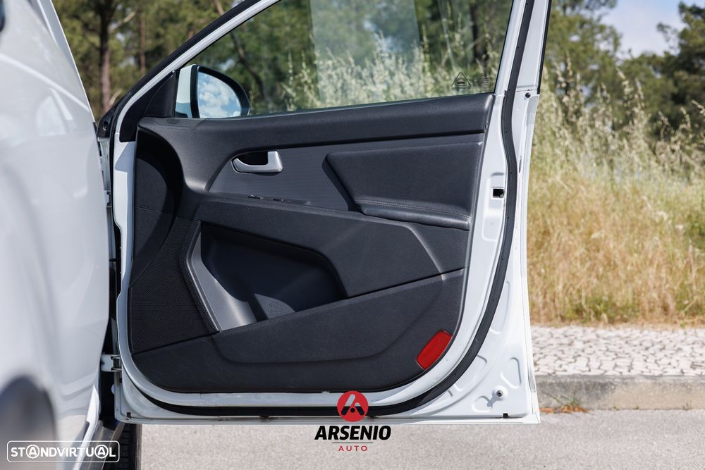 Kia Sportage 1.7 CRDI ISG TX - 37