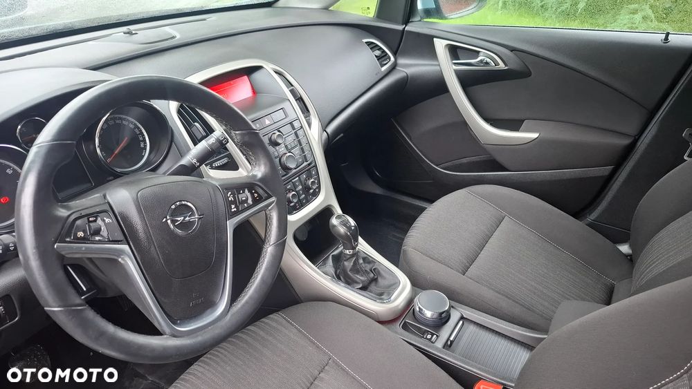 Opel Astra - 10