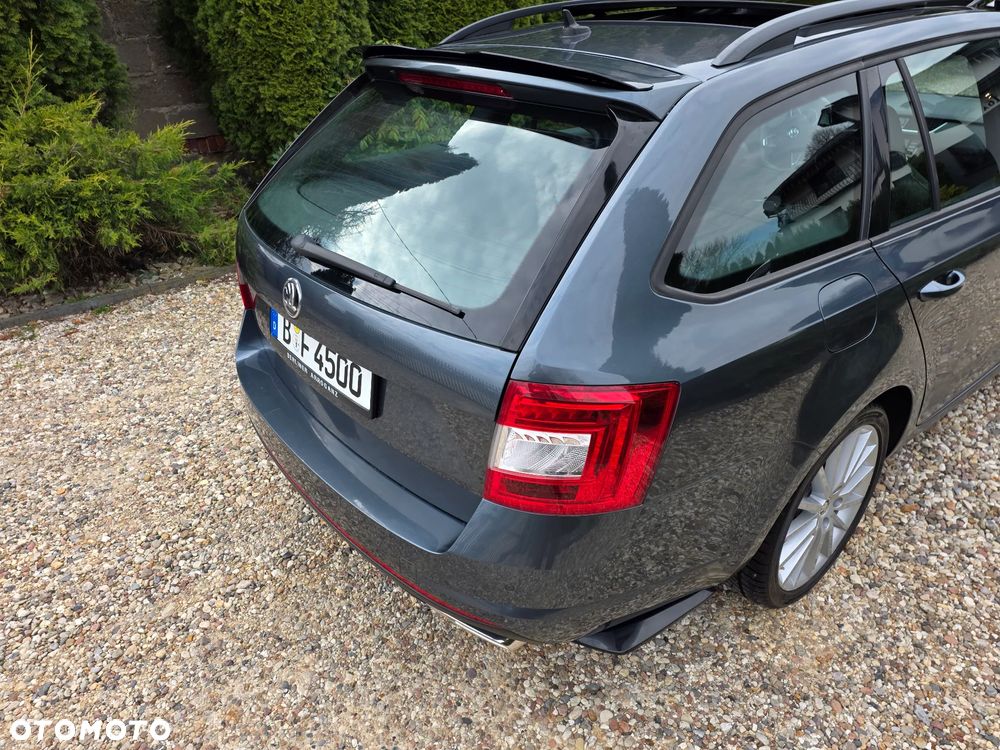 Skoda Octavia 2.0 TDI (Green tec) DSG RS - 12