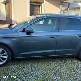 Audi A3 Sportback - 4