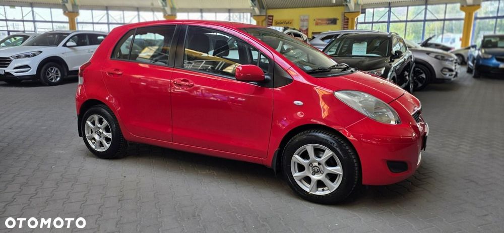 Toyota Yaris - 2