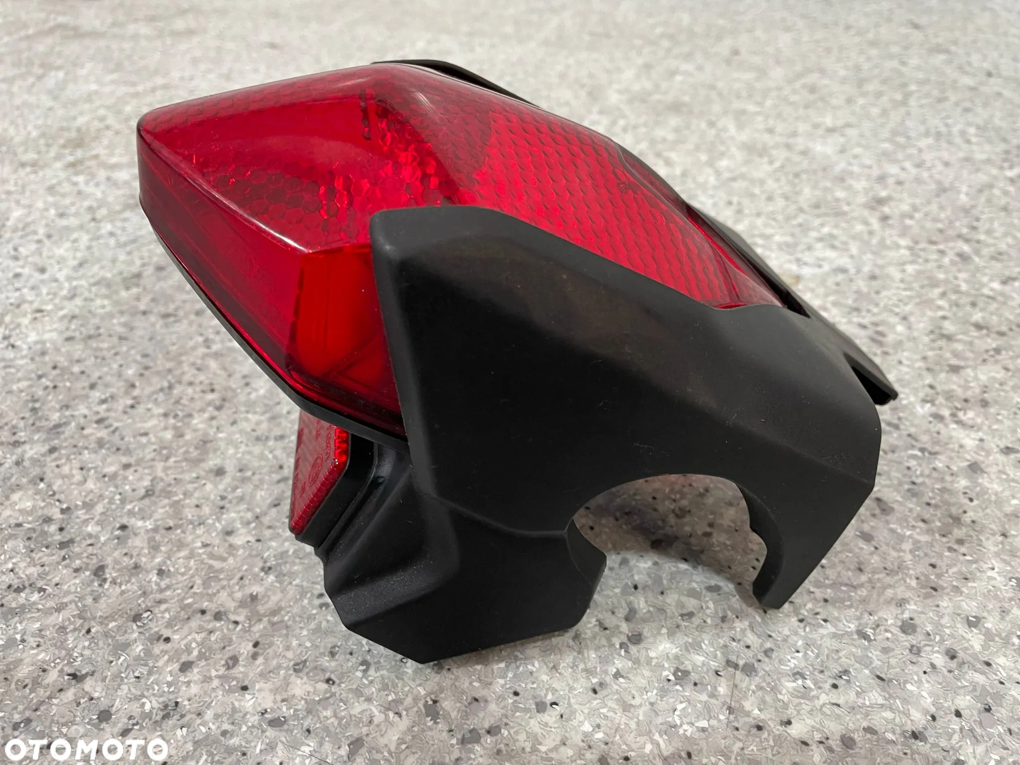 lampa tył Honda NC 700/750 (nr1217) - 3