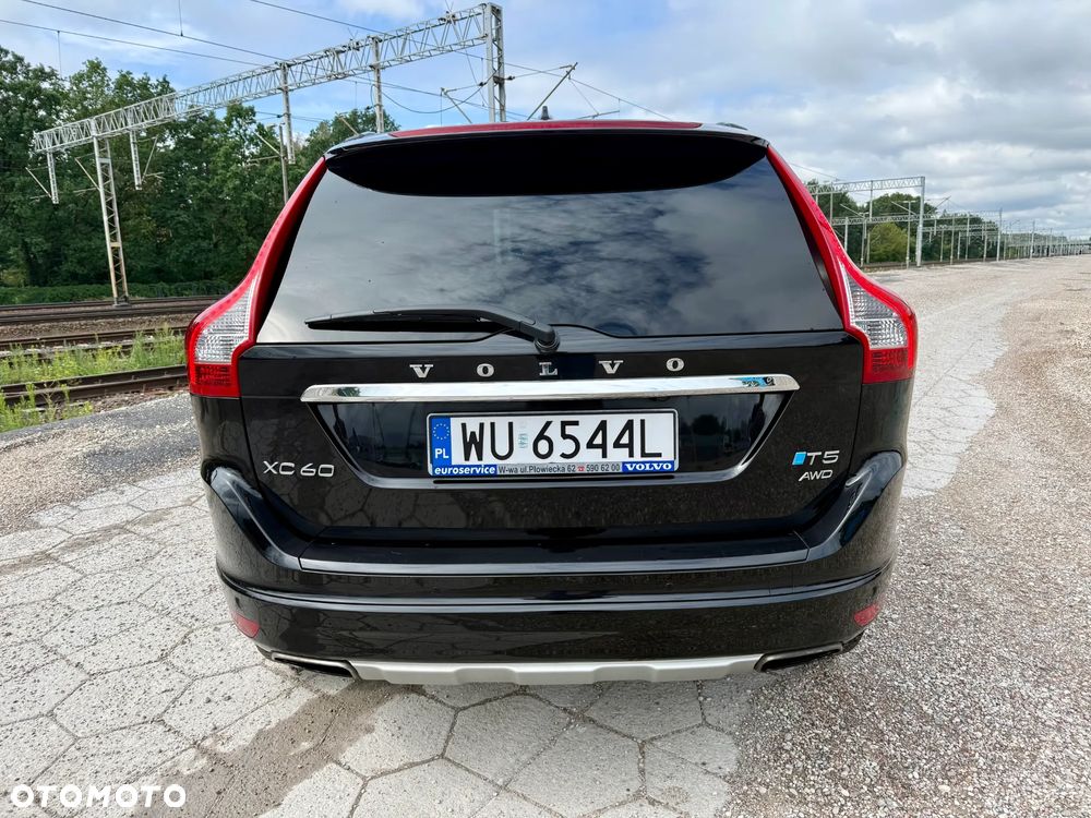 Volvo XC 60 T5 Drive-E Momentum - 4