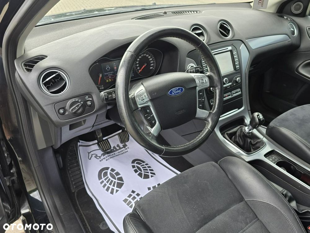 Ford Mondeo - 19