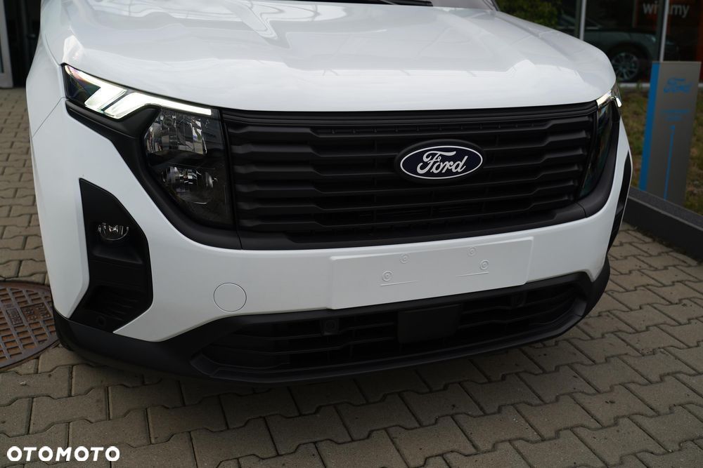 Ford Tourneo Courier 1.0 EcoBoost Trend - 35