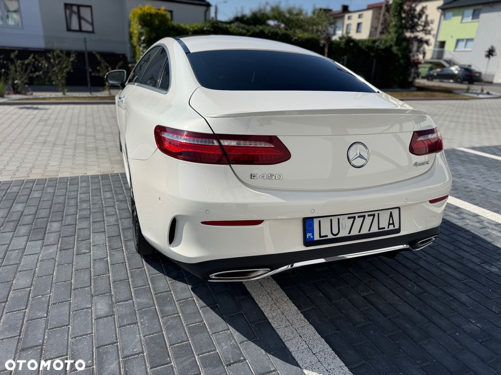 Mercedes-Benz Klasa E 400 4Matic 9G-TRONIC AMG Line - 15