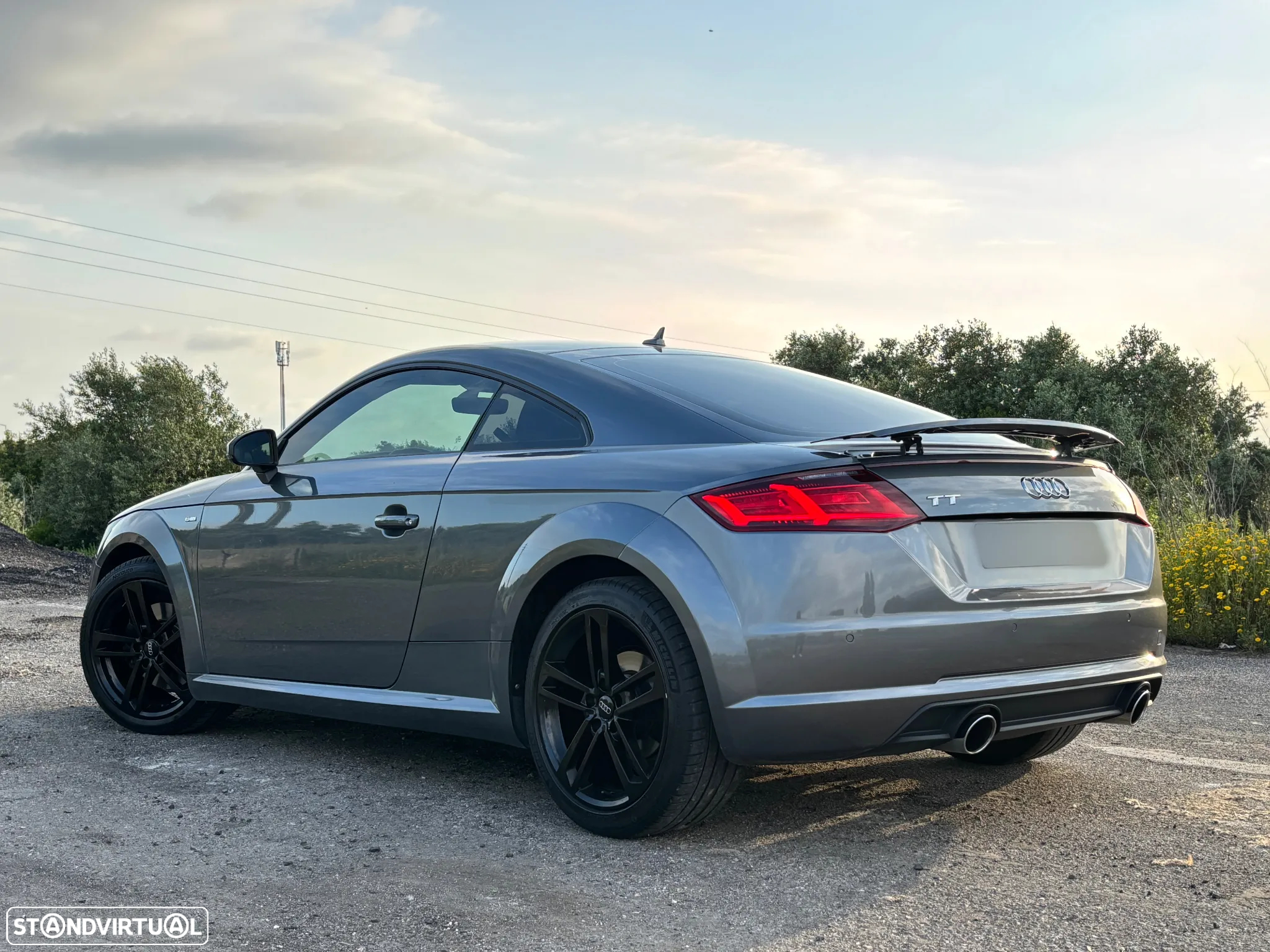 Audi TT Coupé 2.0 TDI S-line - 4