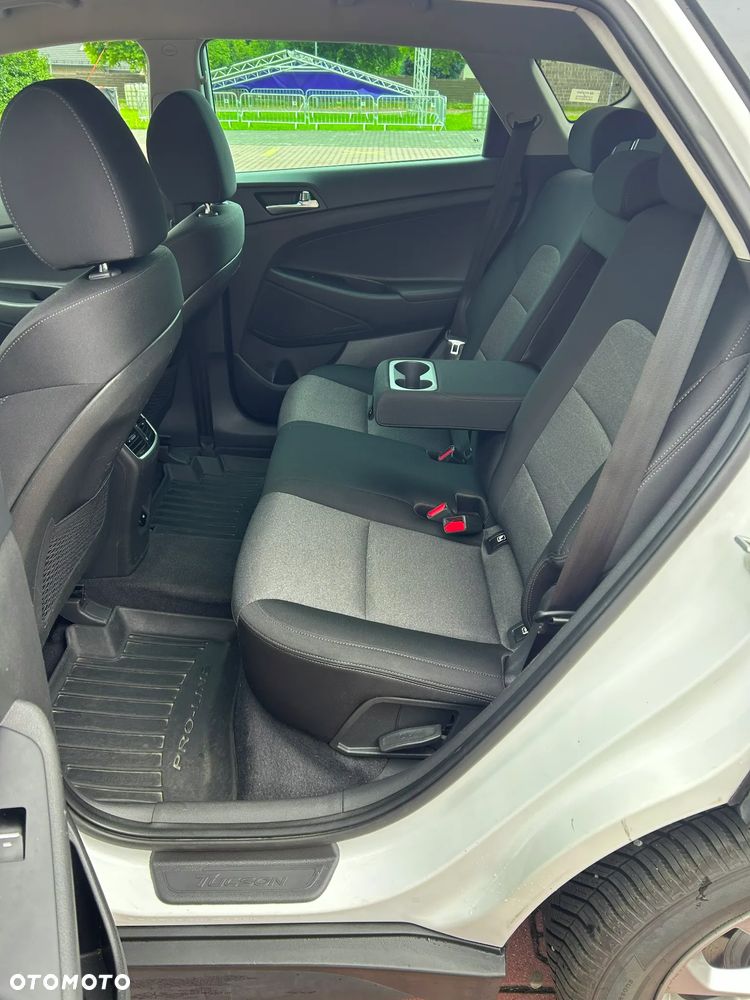 Hyundai Tucson 1.6 GDi Comfort 2WD - 12