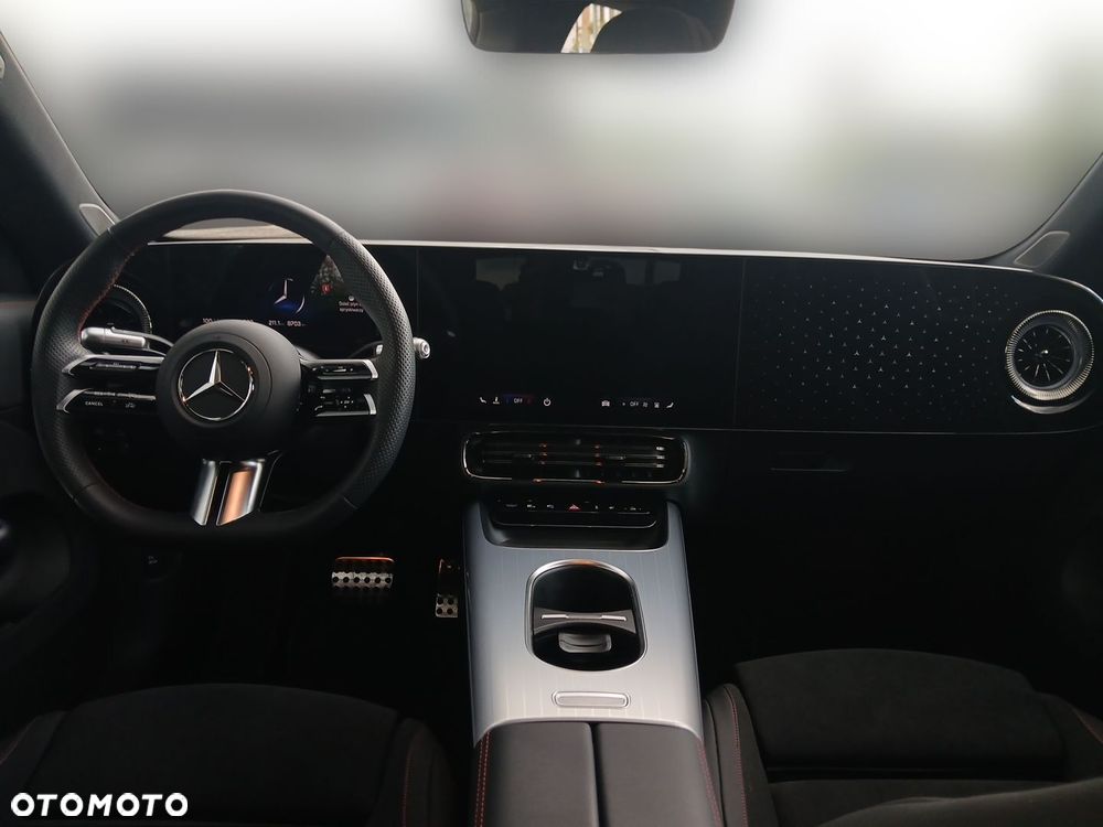 Mercedes-Benz CLA 250+ EQ - 14