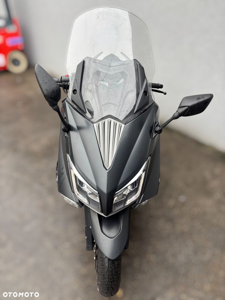 Yamaha Tmax - 19