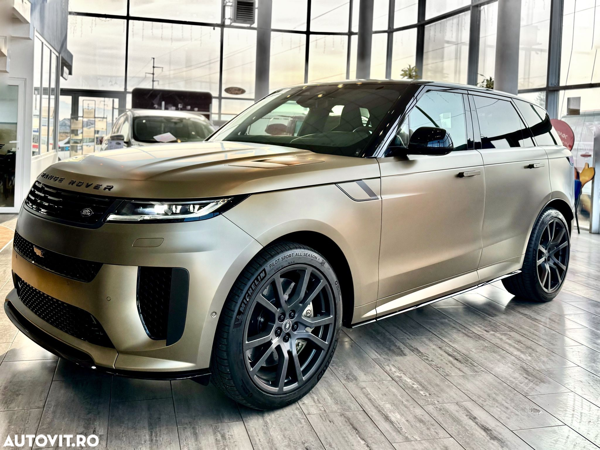 Land Rover Range Rover Sport - 22