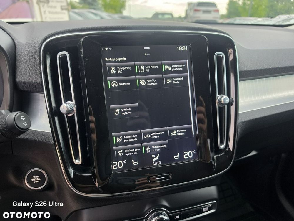 Volvo XC 40 - 37