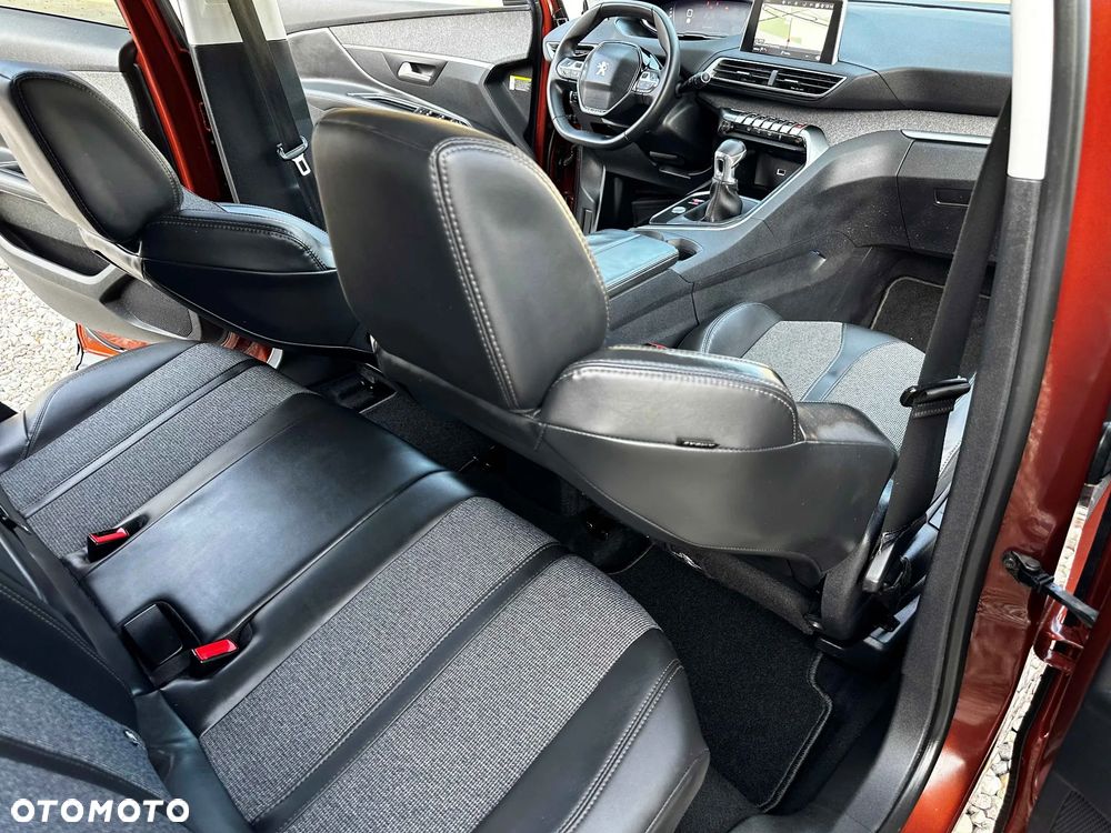 Peugeot 3008 - 20