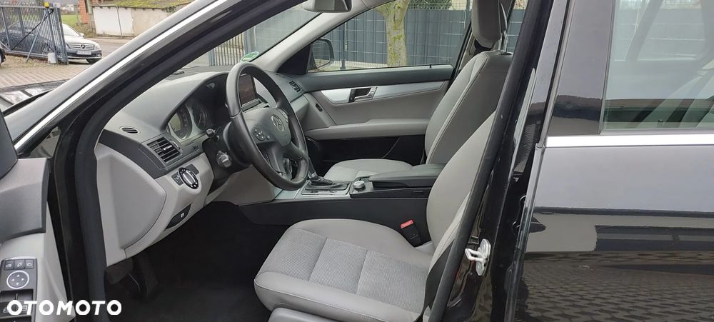 Mercedes-Benz Klasa C - 9