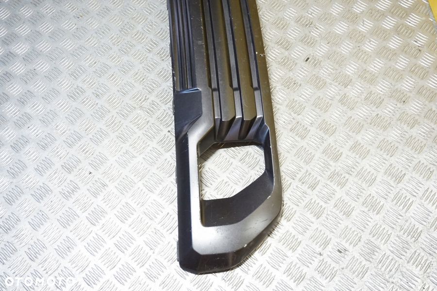 GMC SIERRA 1500 2019 - 2021 Zderzak Przód Dolny Przedni Listwa Spoiler USA - 7