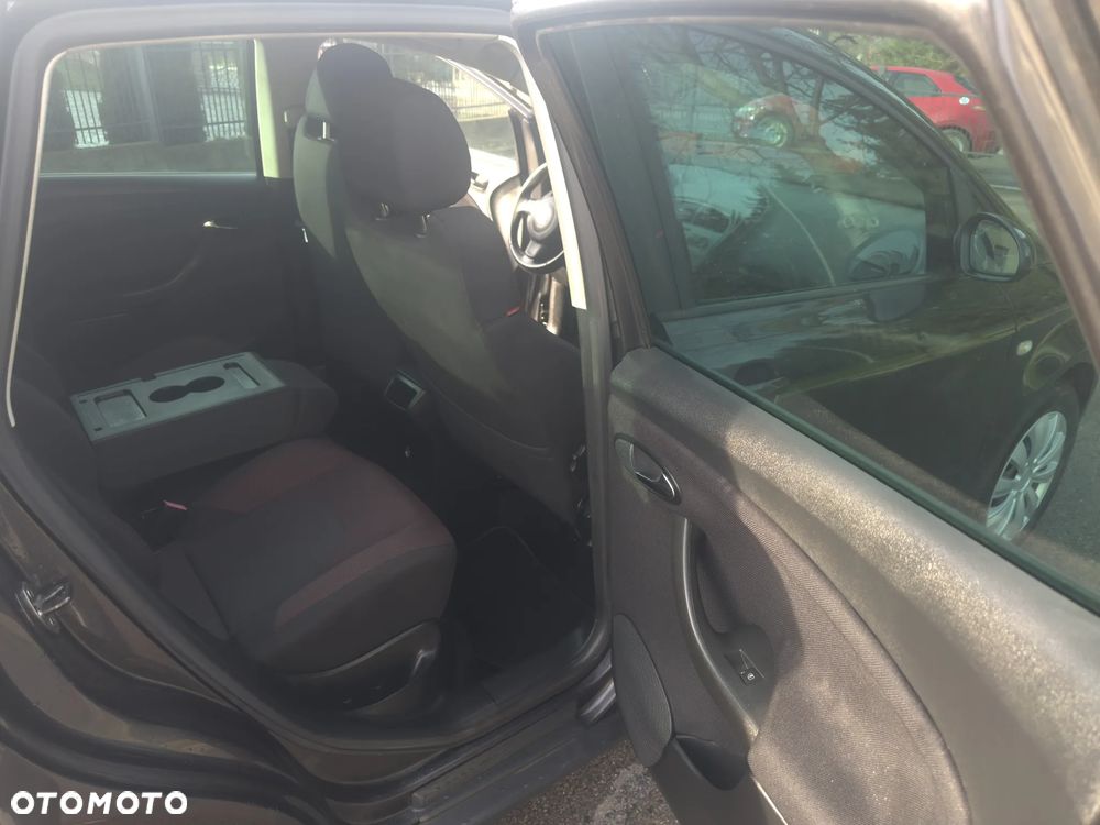 Seat Altea 1.6 Style - 17