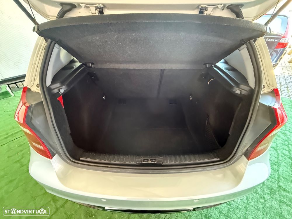 BMW 118 d DPF Edition Sport - 11