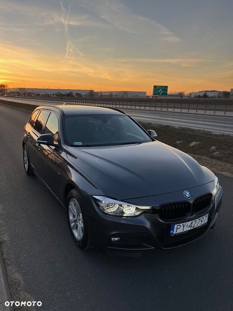 BMW Seria 3 320d xDrive M Sport - 12