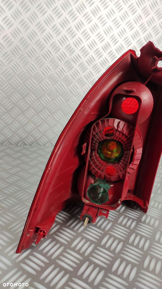 lampa prawy prawa tylna tył PEUGEOT 307 SW KOMBI LIFT 2005-2008 EURO - 9