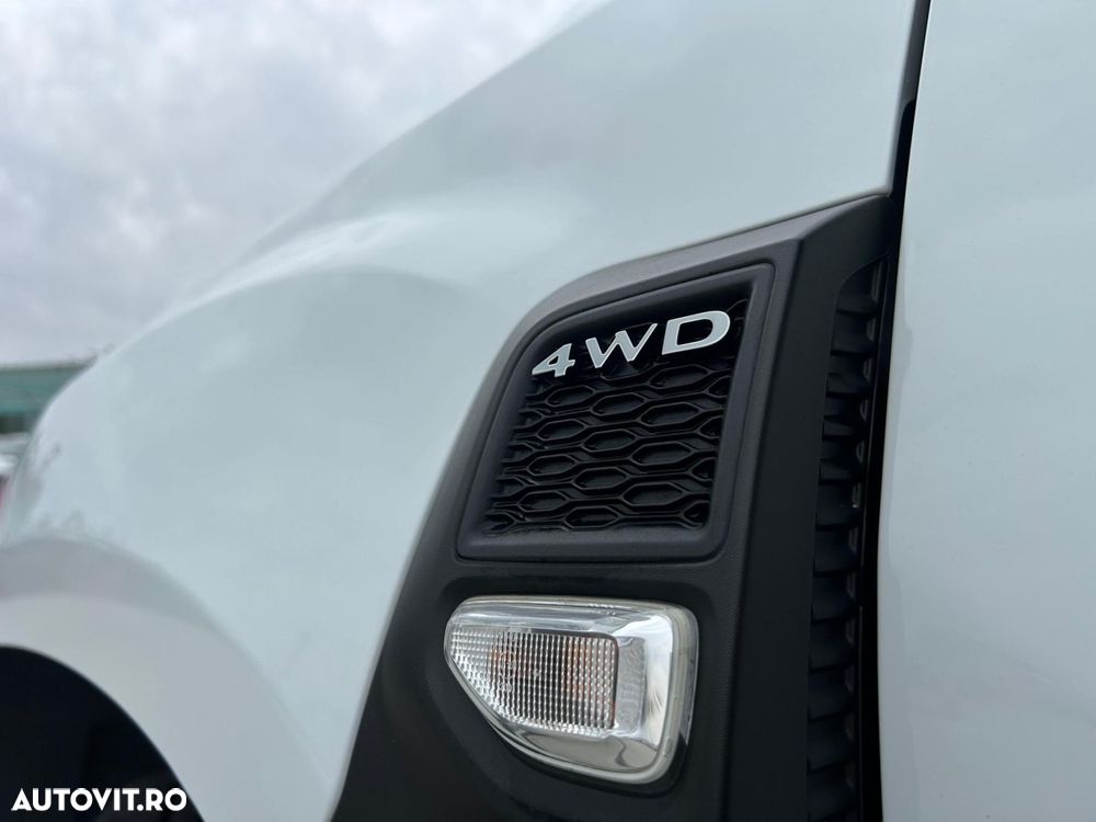 Dacia Duster 1.5 Blue dCi 4WD Comfort - 10