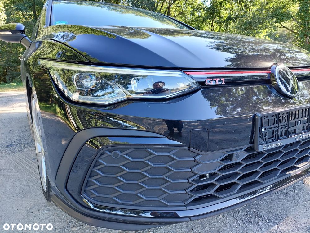 Volkswagen Golf - 4