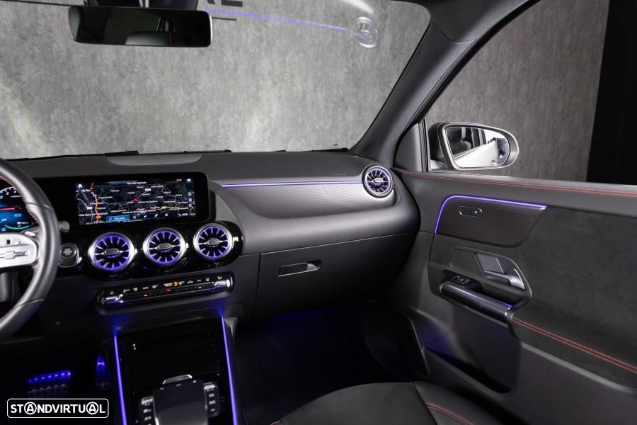 Mercedes-Benz GLA 250 e AMG Line - 52