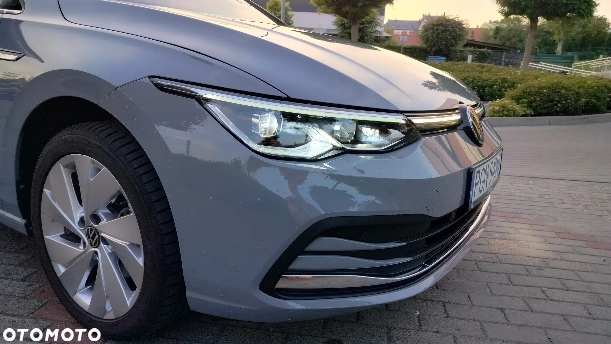 Volkswagen Golf VIII 1.5 TSI EVO Style - 4