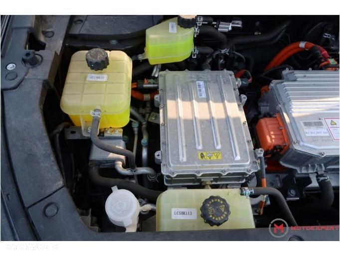 Seres 3 53kWh Luxury - 32