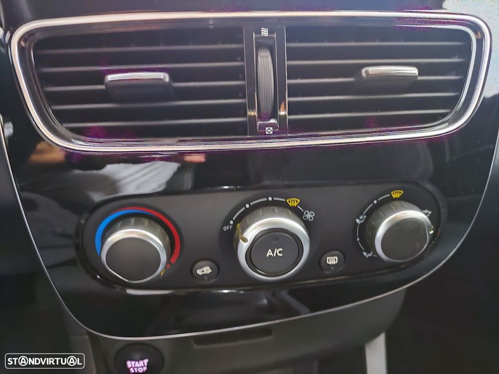 Renault Clio Sport Tourer 0.9 TCe Limited - 23