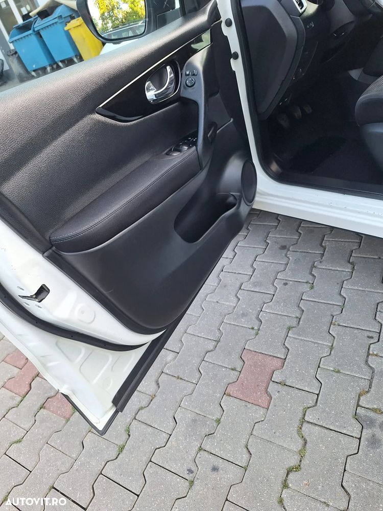 Nissan Qashqai 1.2 DIG-T 360 - 9