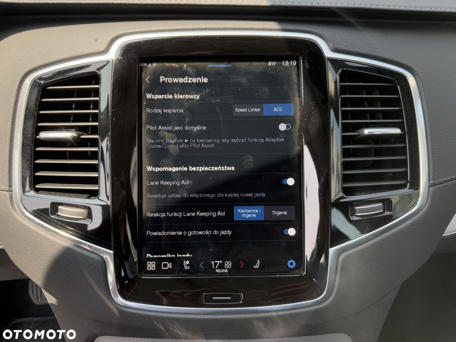 Volvo XC 90 - 23